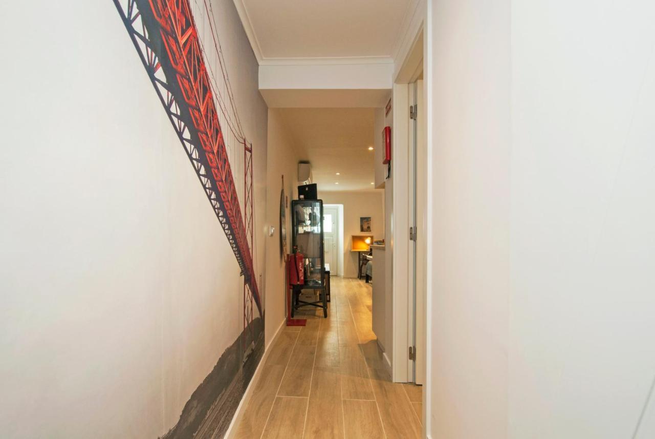 Apartment Ponte 25 Abril Lisbon